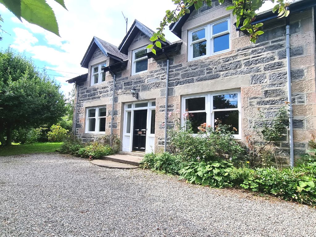 3 bed detached house for sale in Station Road, Newtonmore PH20, £