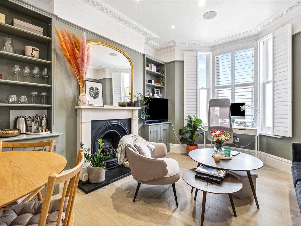 1 bed flat for sale in Union Road, London SW4, £450,000 Zoopla