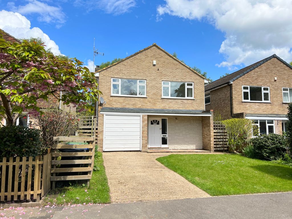 4 bed detached house for sale in Well Close, Horsell, Woking, Surrey