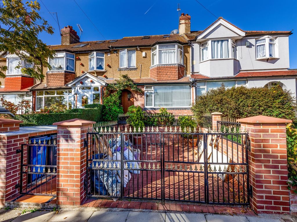4 bed terraced house for sale in Empire Road, Perivale, Greenford UB6