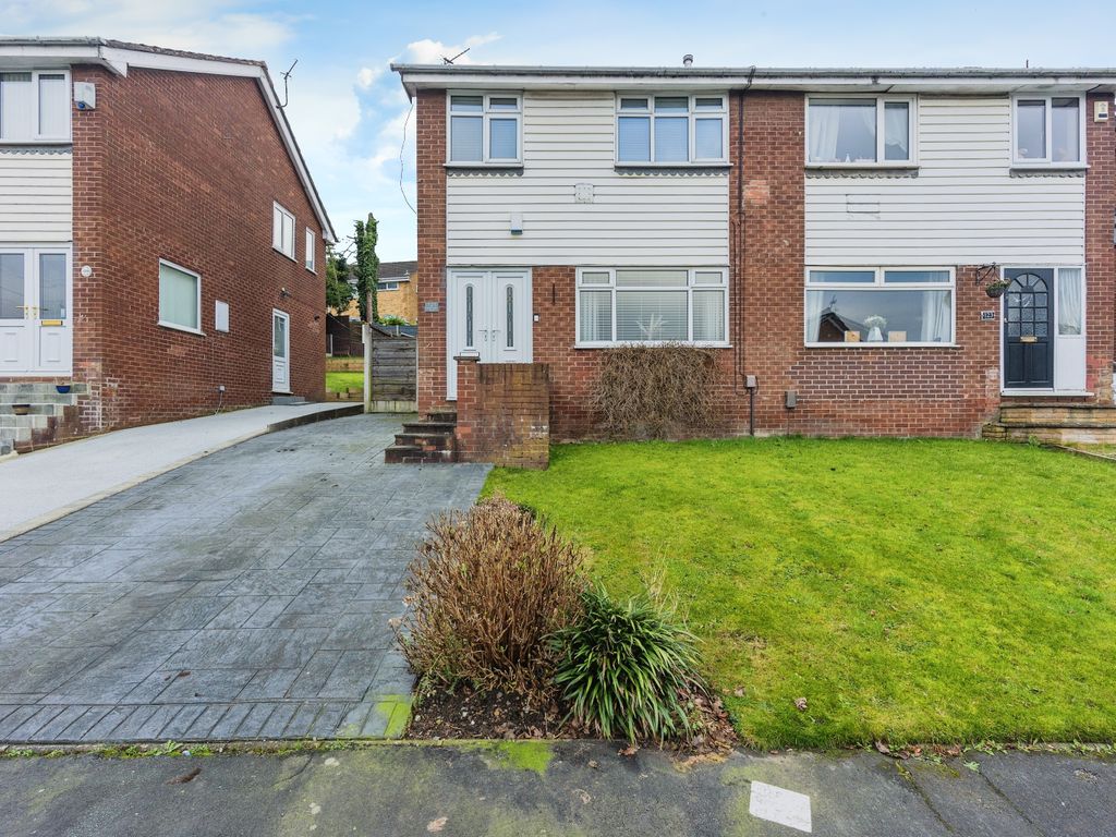 3 bed semidetached house for sale in Shearwater Road, Offerton