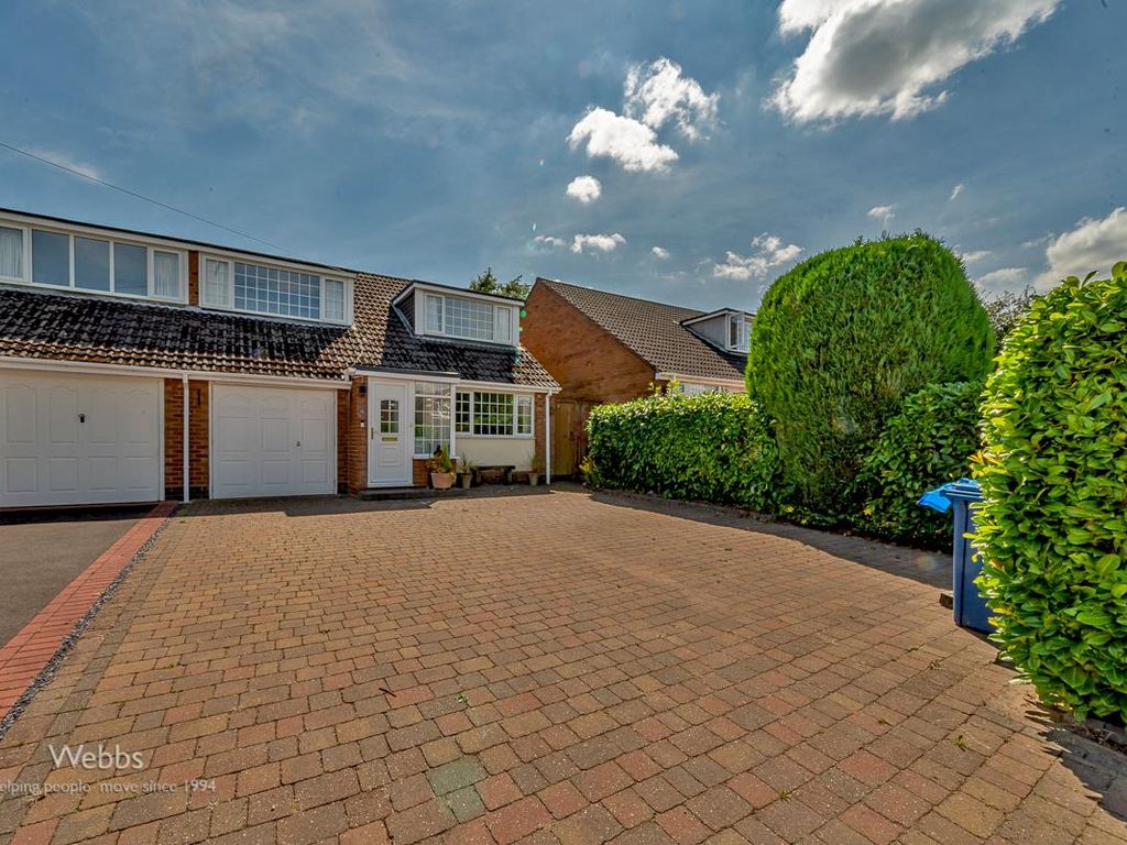 4 bed property for sale in Highfield Road, Chase Terrace, Burntwood WS7