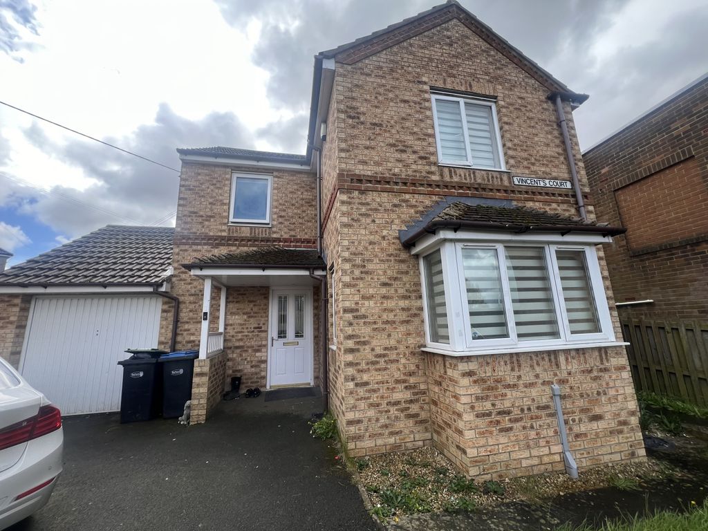 3 bed detached house for sale in Vincent Court, Wheatley Hill, Peterlee