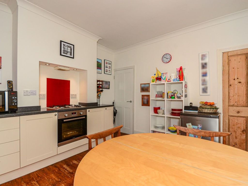 4 bed property for sale in Cobden View Road, Crookes, Sheffield S10