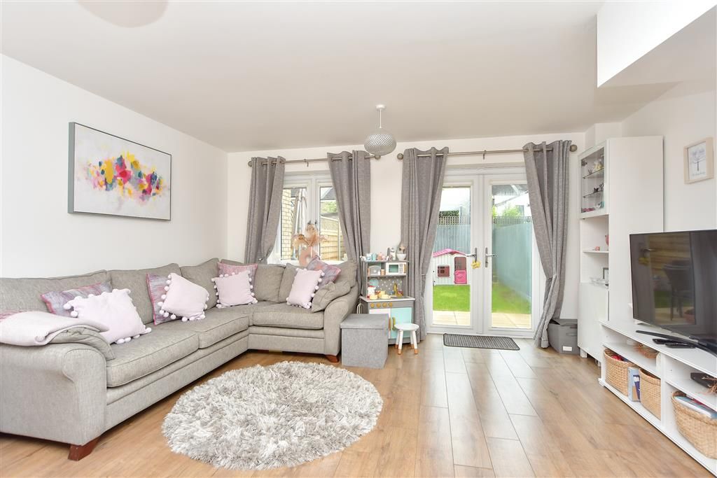 3 bed terraced house for sale in Castle Street, Kent DA10
