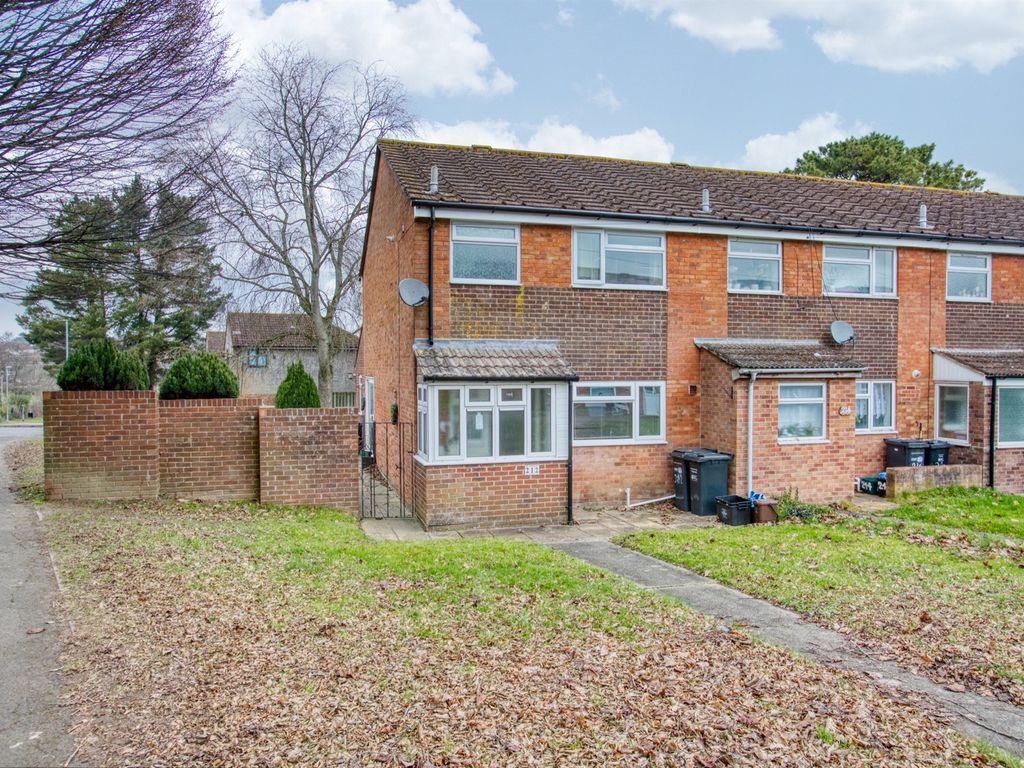 3 bed end terrace house for sale in Lyde Road, Yeovil BA21 Zoopla