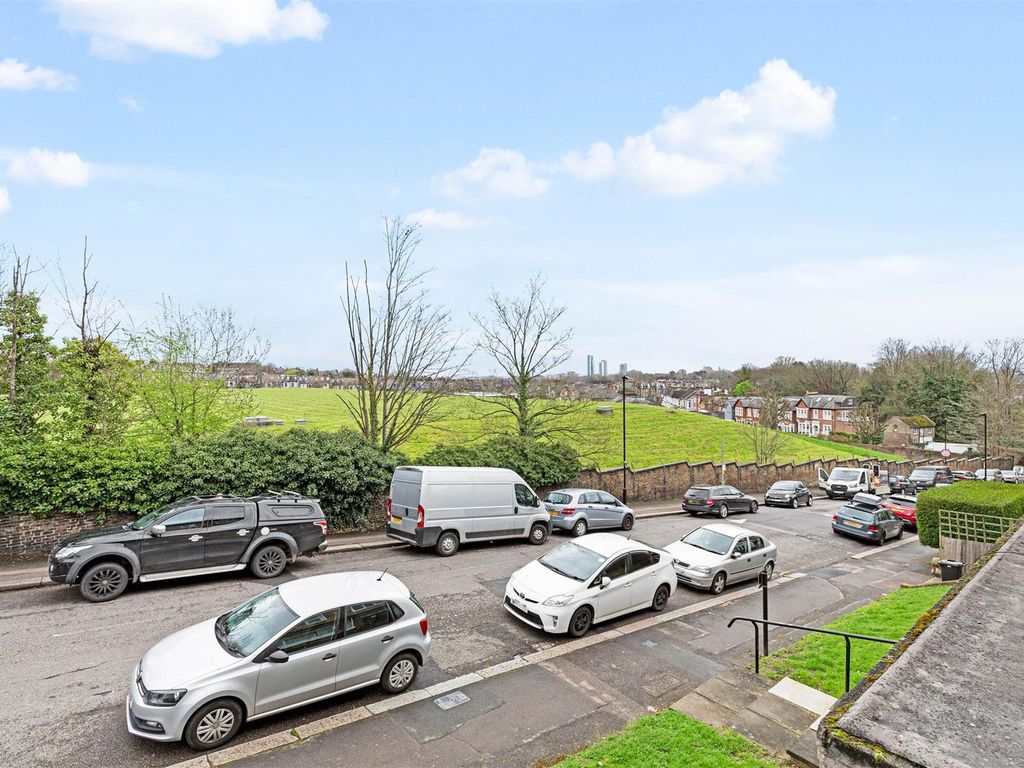 1 bed flat for sale in Mount Pleasant Villas, London N4 Zoopla