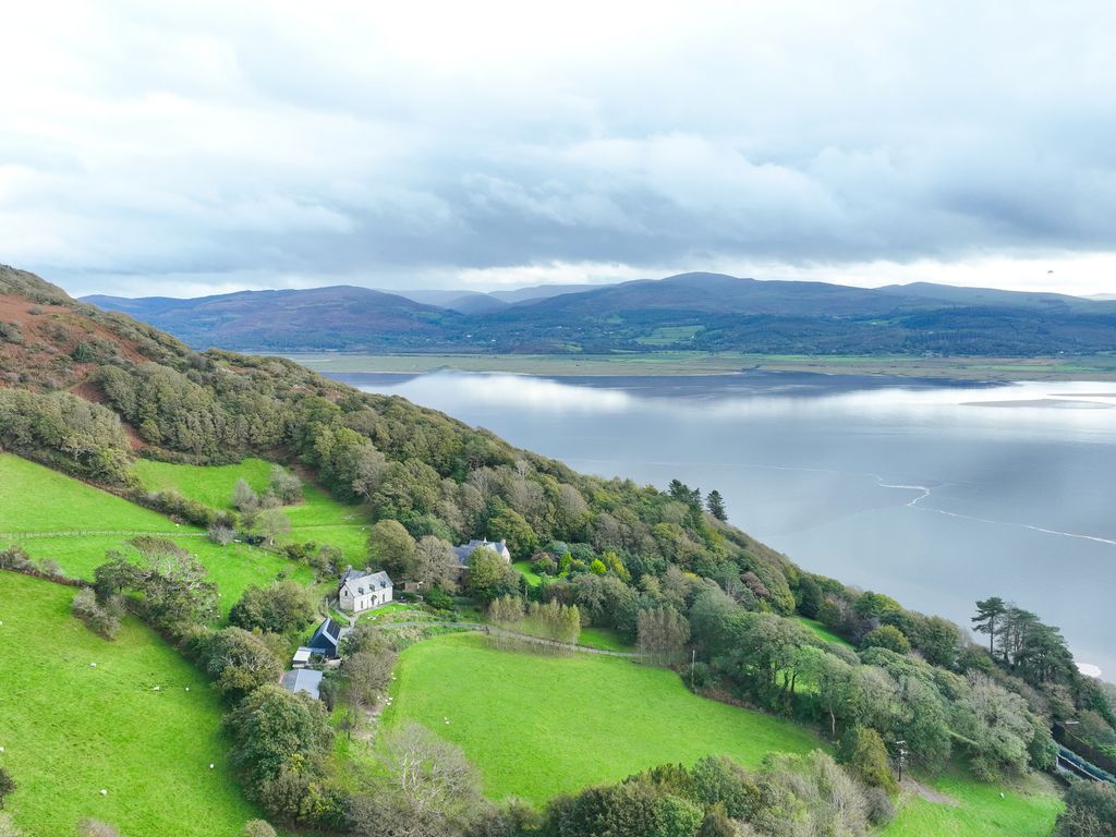 5 bed detached house for sale in Aberdovey LL35, £1,000,000 Zoopla