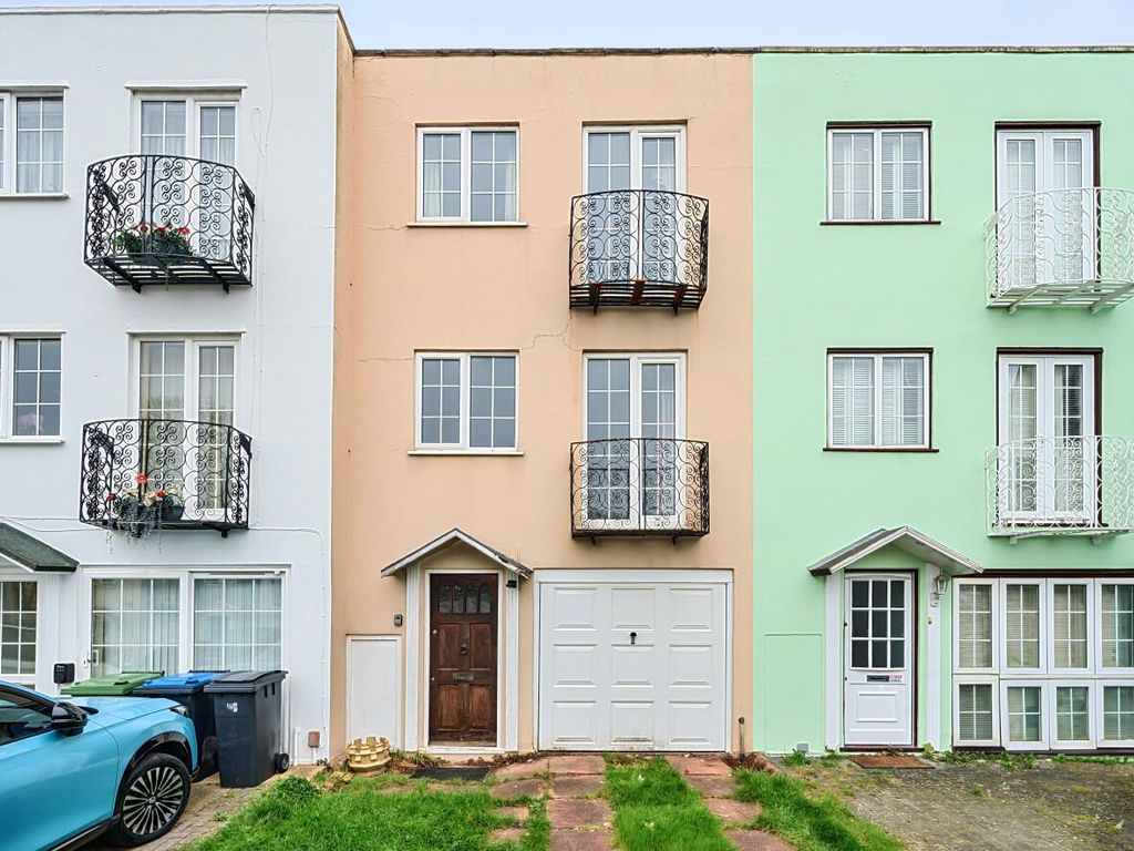 4 bed town house for sale in Eaton Drive, Kingston Upon Thames KT2, £