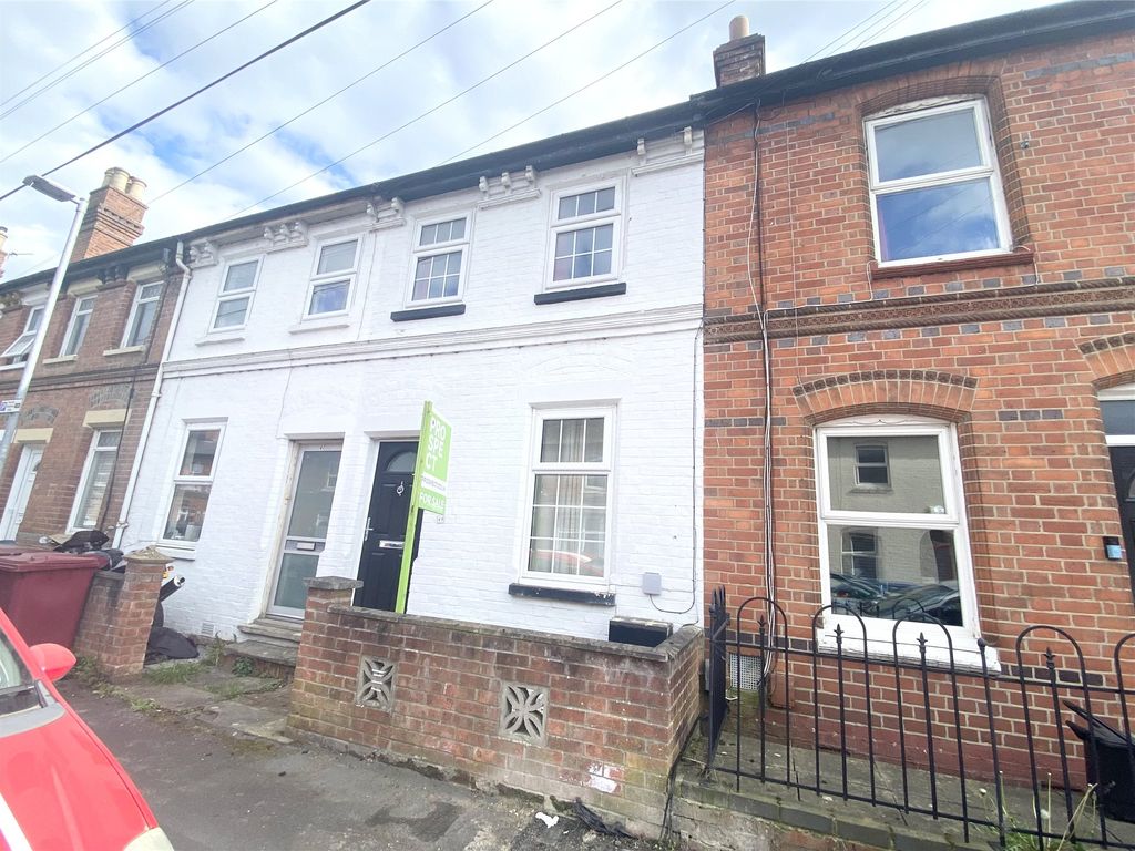 2 bed terraced house for sale in Waldeck Street, Reading, Berkshire RG1