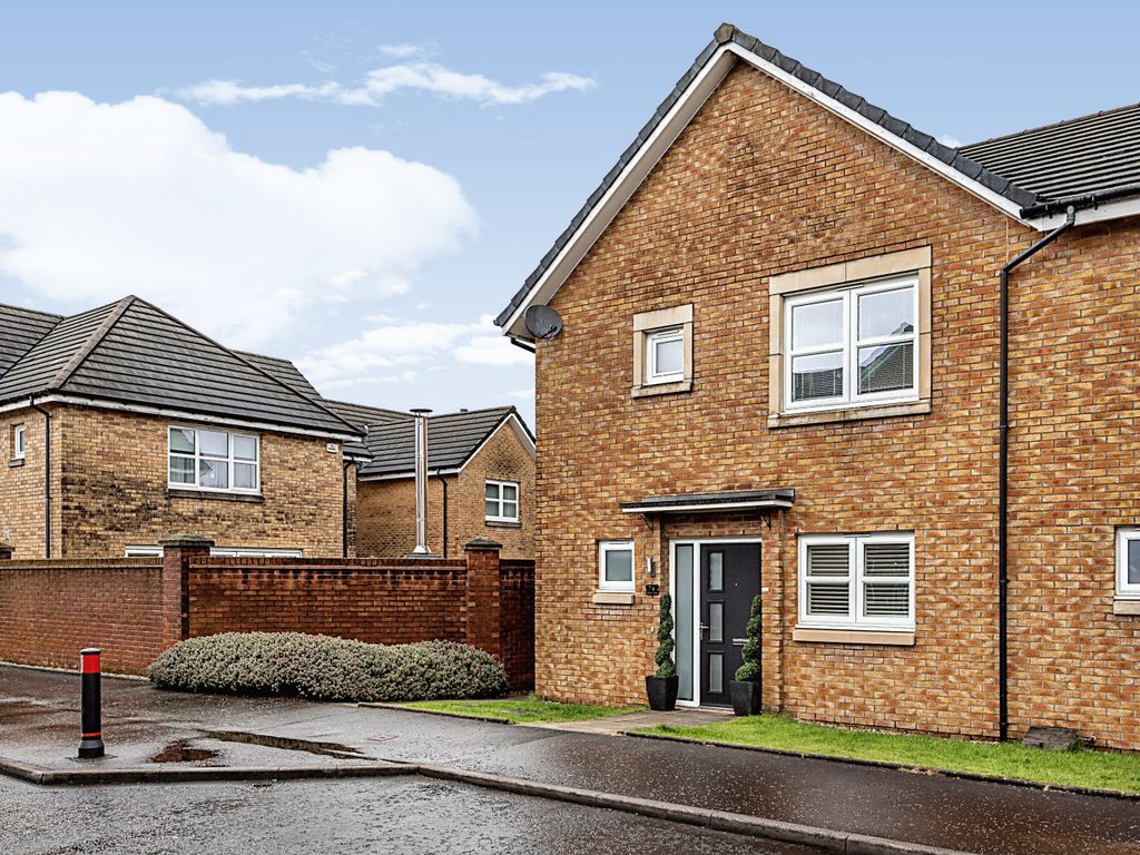 3 bed end terrace house for sale in Almora Drive, Dumbarton G82 Zoopla