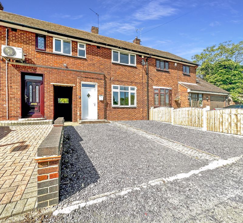 2 bed terraced house for sale in Callan Grove, South Ockendon RM15 - Zoopla