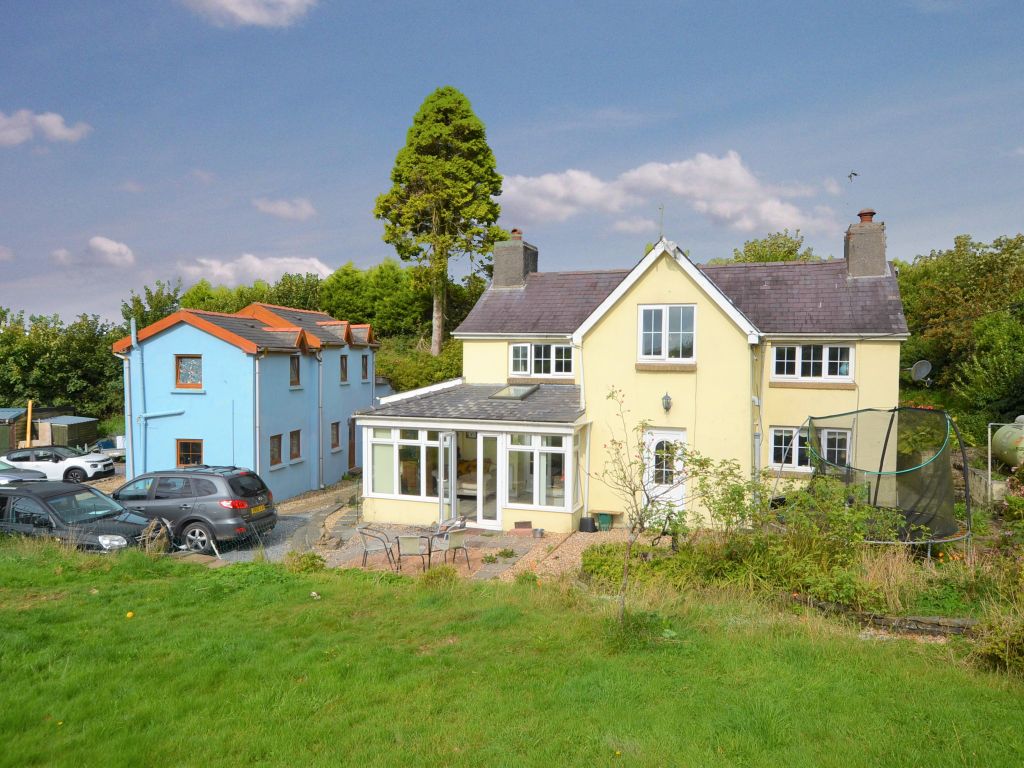 4 bed detached house for sale in Meinciau, Kidwelly SA17, £580,000 Zoopla