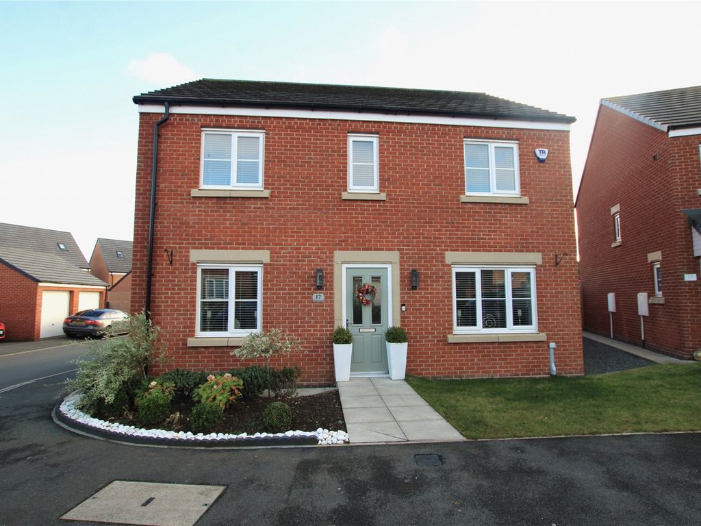 4 bed detached house for sale in Sturrock Court, Shildon, Durham DL4, £