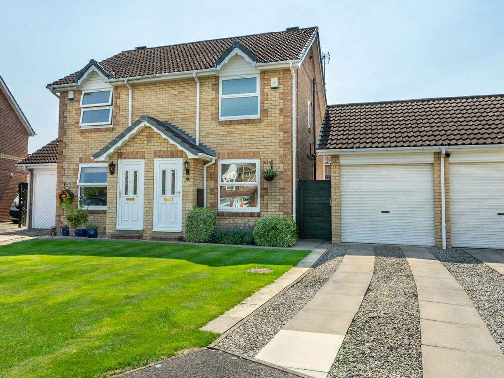 2 bed semidetached house for sale in Blenheim Court, Rawcliffe, York