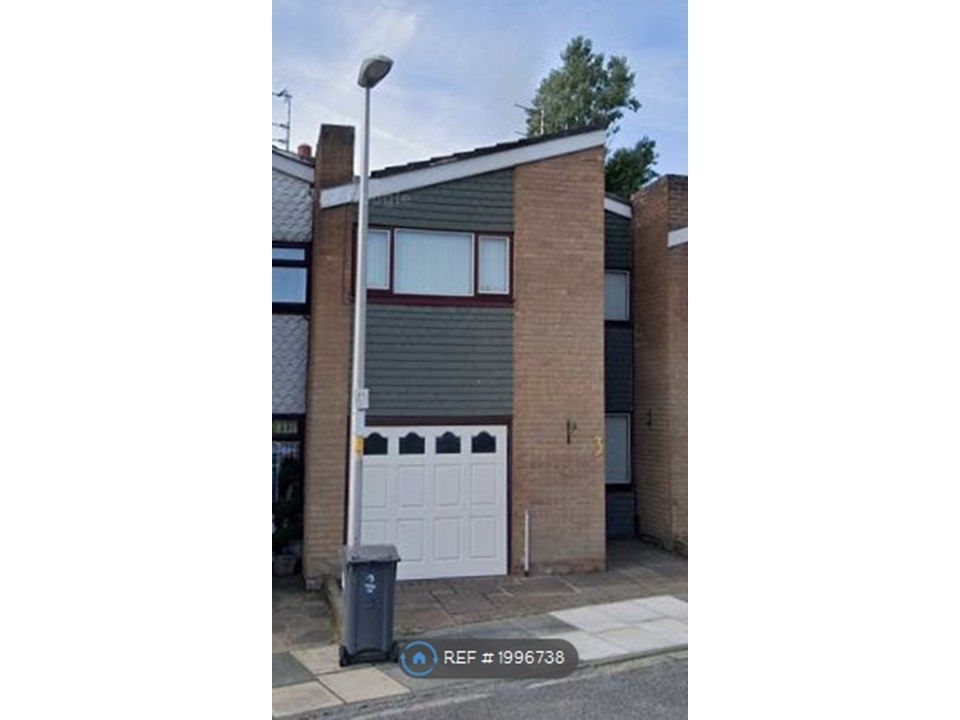 3 bed terraced house to rent in Wades Court, Blackpool FY3, £950 pcm