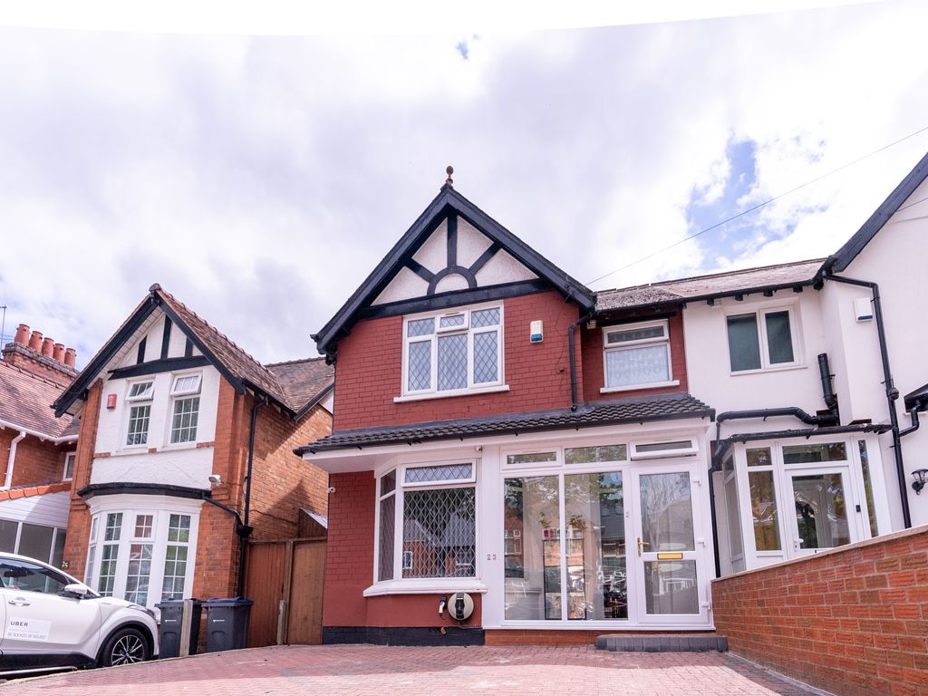 3 bed semidetached house for sale in Finnemore Road, Birmingham B9