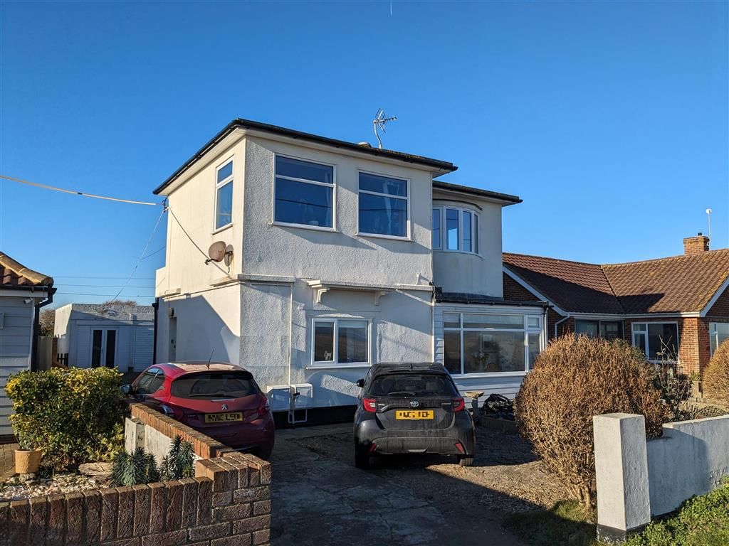 2 bed flat for sale in Coast Drive, Lydd On Sea, Kent TN29, £260,000