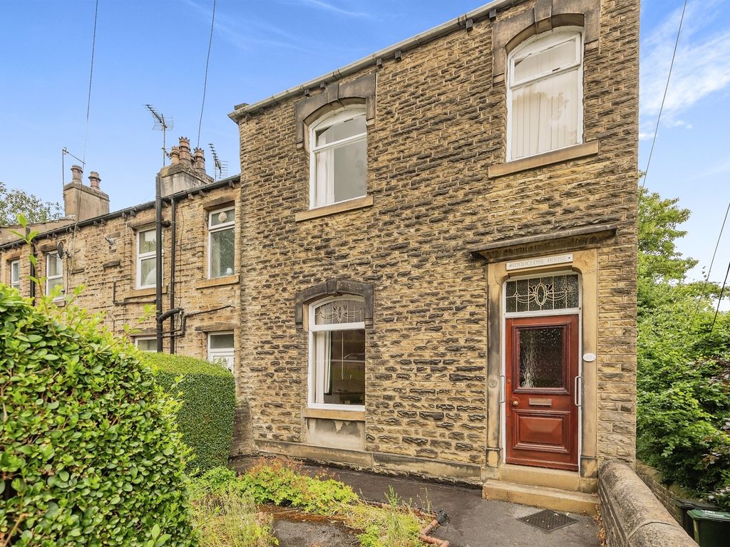 3 bed end terrace house for sale in Stones Lane, Linthwaite