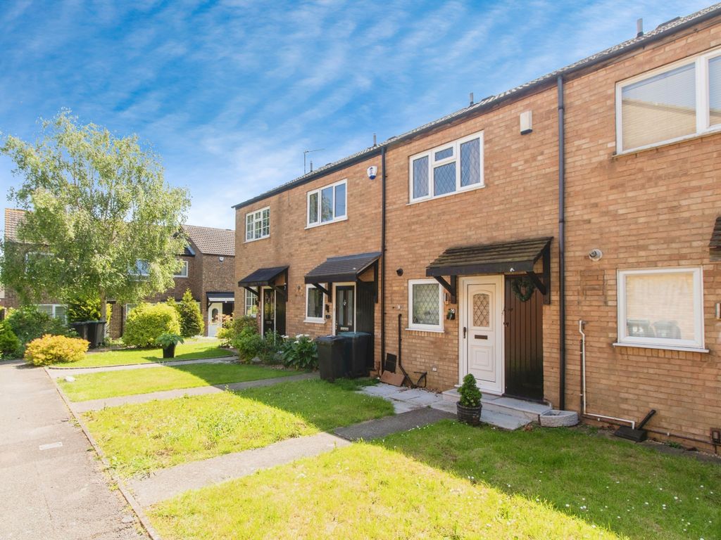 2 bed terraced house for sale in Thistledown, Gravesend DA12, £280,000