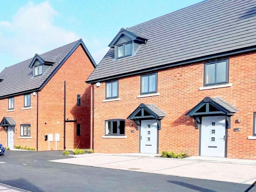 4 bed property to rent in Vicarage Road, West Bromwich B71 Zoopla