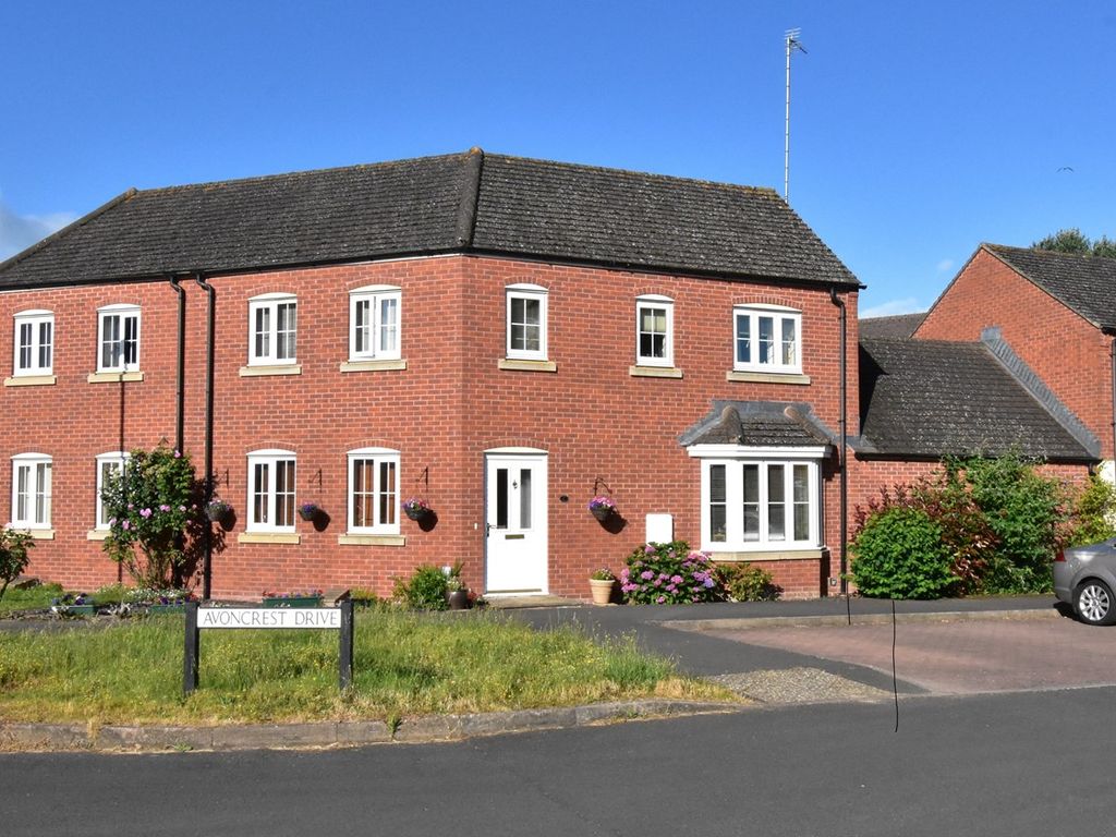 3 bed semidetached house for sale in Avoncrest Drive, Rosefields