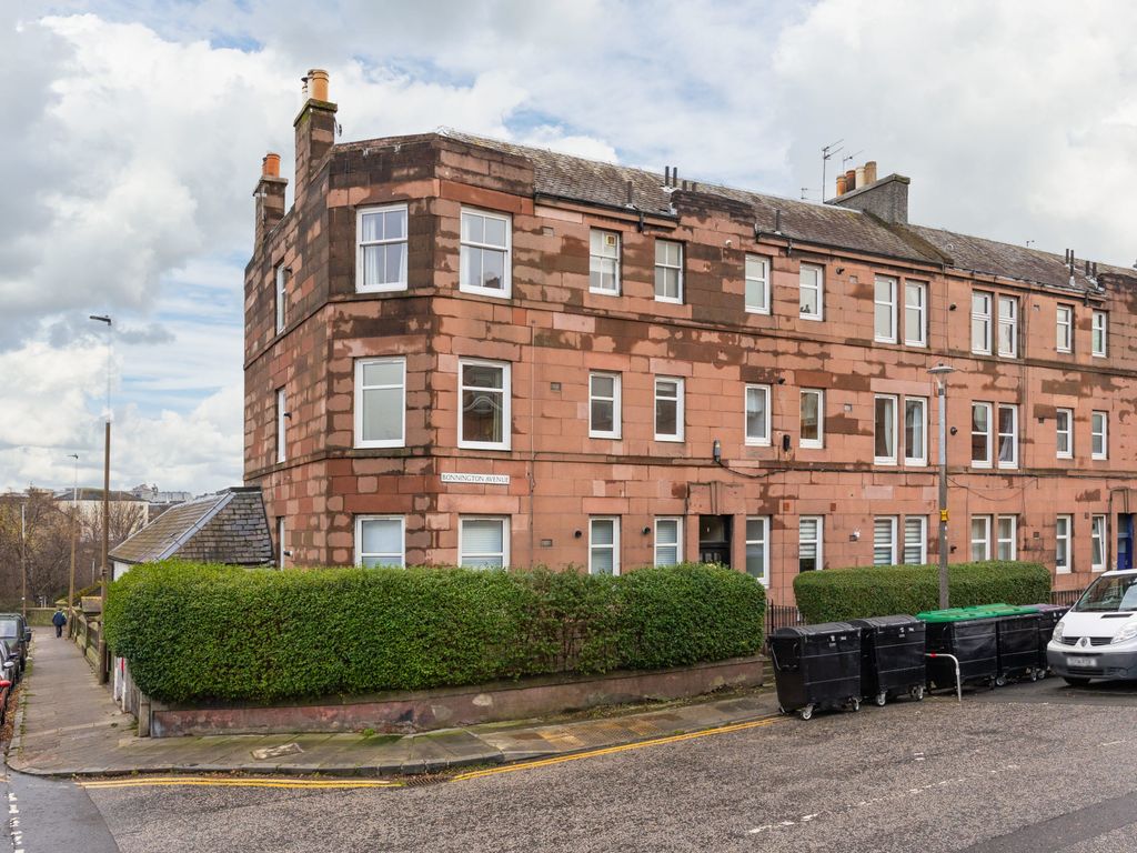 2 bed flat for sale in 1/3 Bonnington Avenue, Edinburgh EH6, £215,000