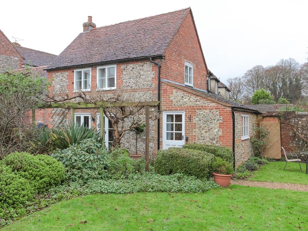 2 bed cottage to rent in High Street, Nettlebed, HenleyOnThames RG9