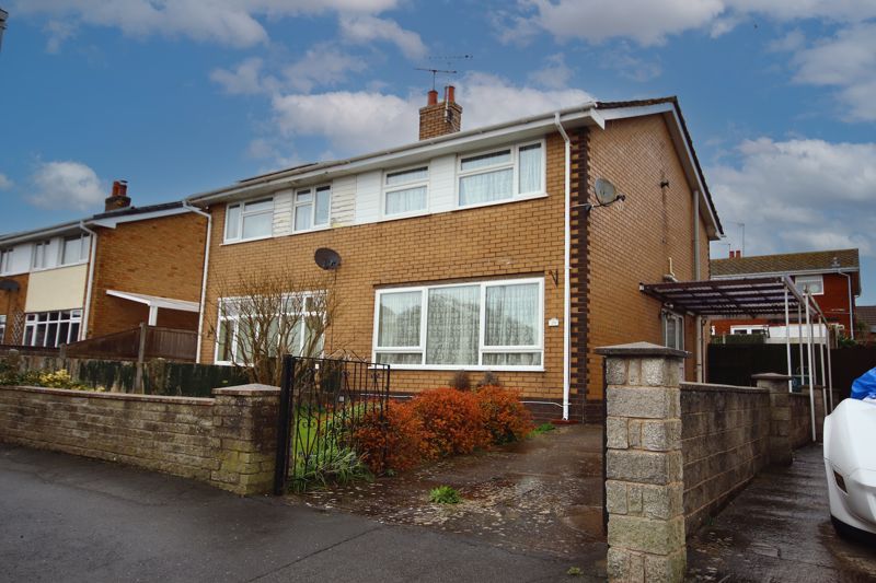 3 bed semidetached house for sale in Bryn Ffynnon, Llandudno Junction