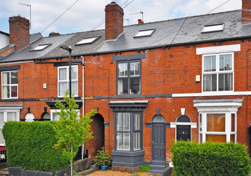 3 bed terraced house for sale in South View Road, Nether Edge