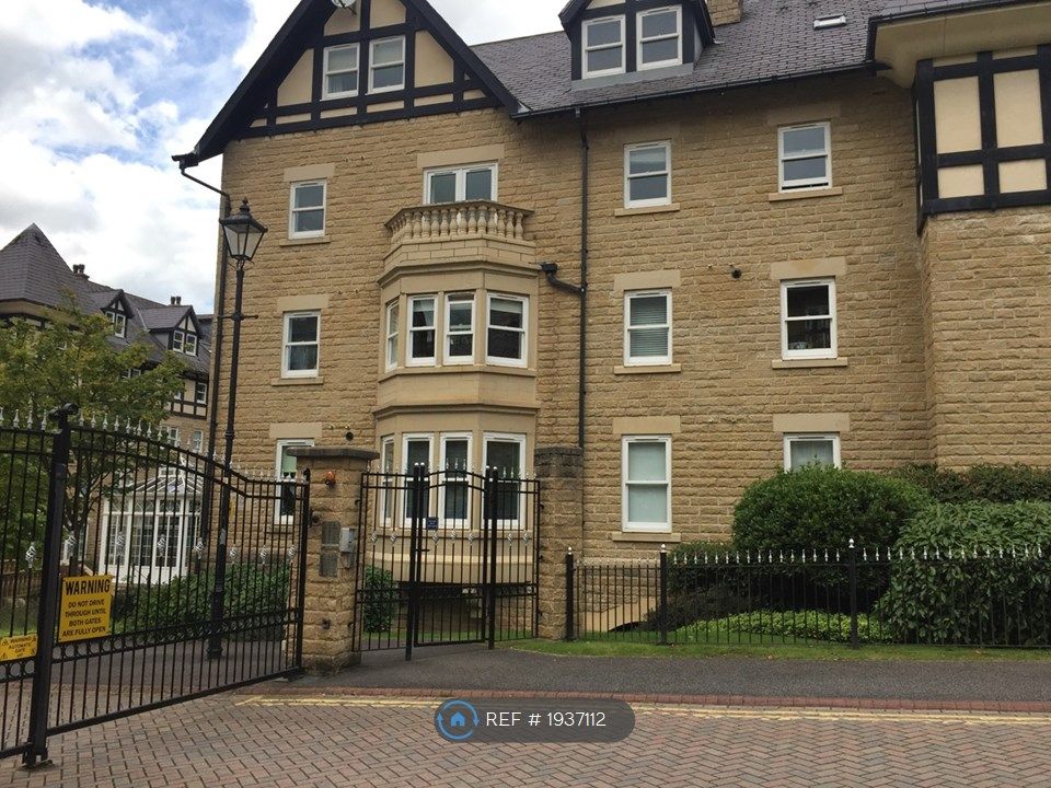 2 bed flat to rent in Portland Crescent, Harrogate HG1, £950 pcm Zoopla