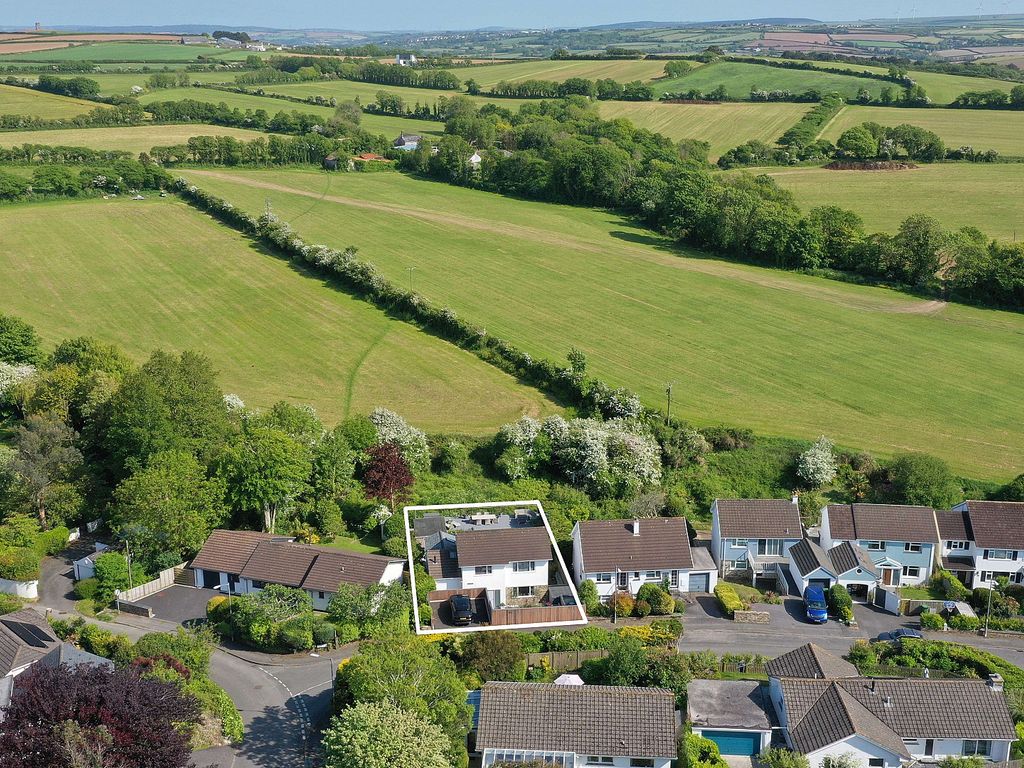 4 bed property for sale in Cricketers Hollow, Trelyn, Rock, Wadebridge
