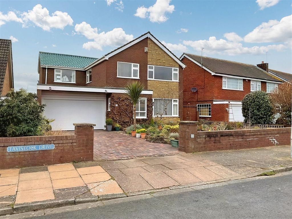 4 bed detached house for sale in Tavistock Drive, Southport PR8 Zoopla