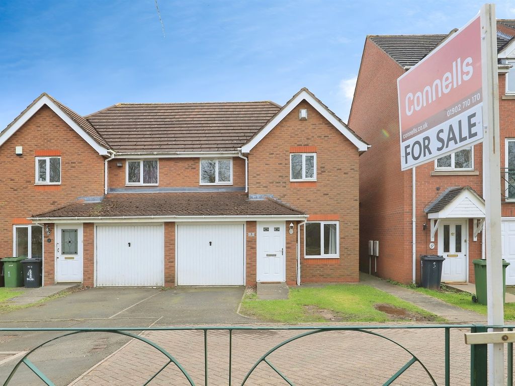 3 bed semidetached house for sale in Perch Close, Bentley Bridge