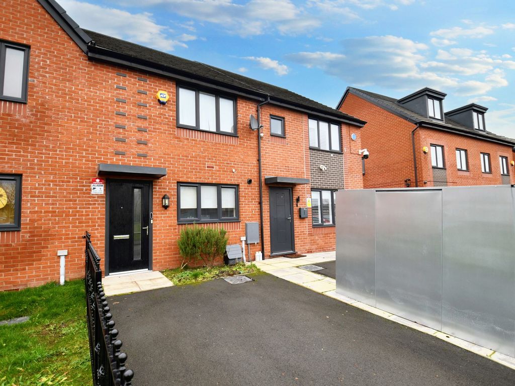 2 bed terraced house for sale in Park View Road, Salford M6, £209,995