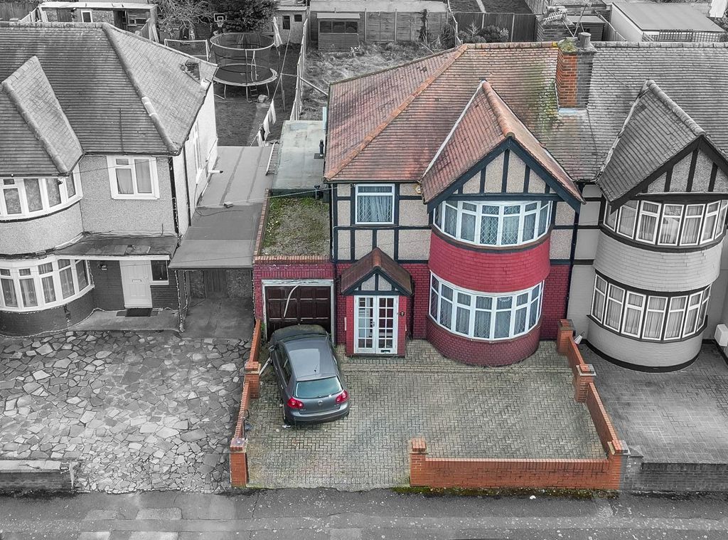 3 bed semidetached house for sale in Radstock Avenue, Harrow HA3, £675,000 Zoopla