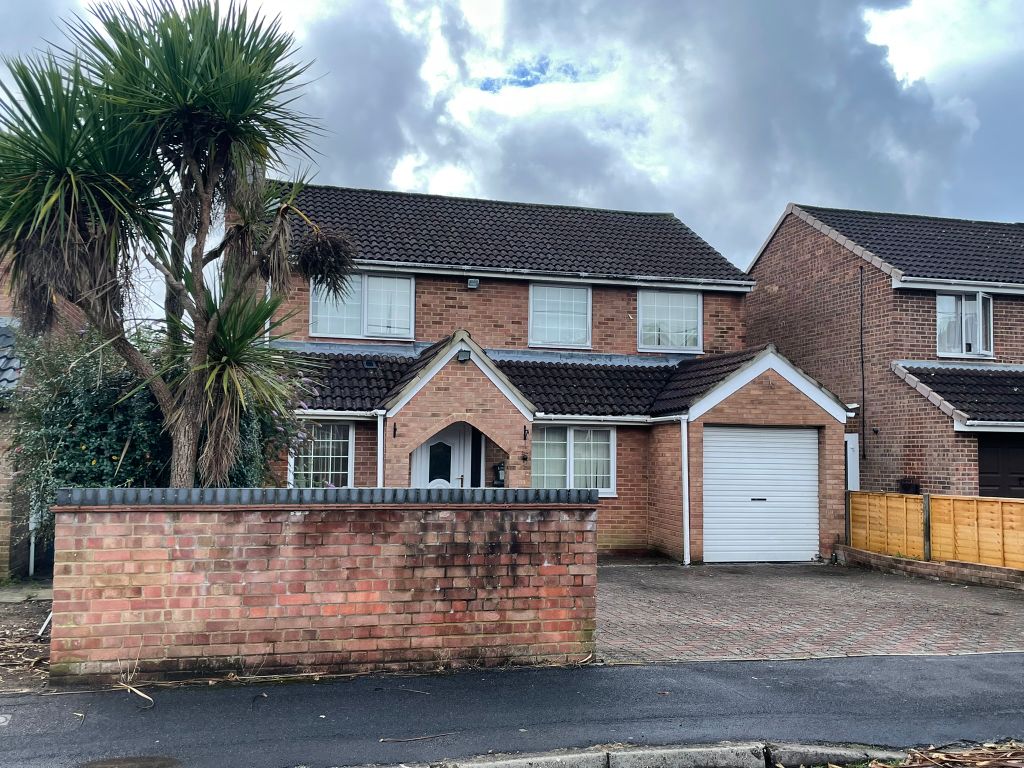 4 bed detached house for sale in Lime Kiln Lane, Holbury, Southampton