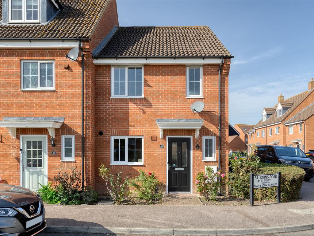 3 bed end terrace house to rent in St. Johns Road, Arlesey SG15, £1,495