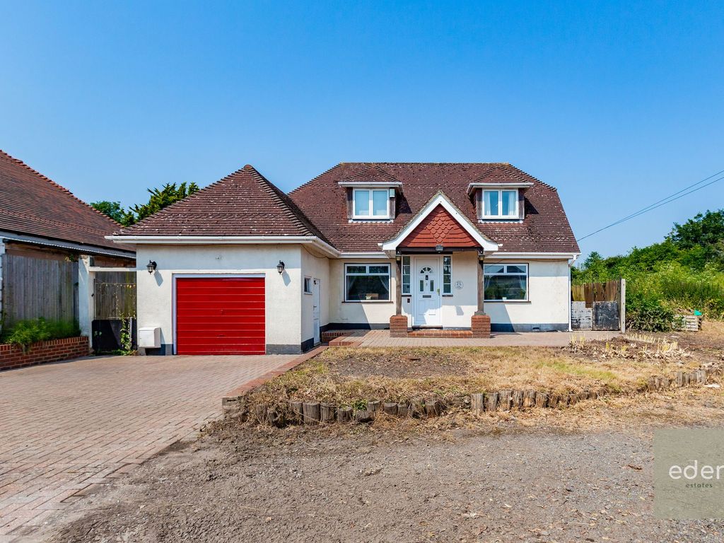 4 bed detached house for sale in Wrotham Road, Meopham DA13, £800,000