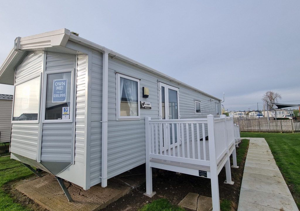 2 bed property for sale in Faversham Road, Seasalter, Whitstable CT5, £