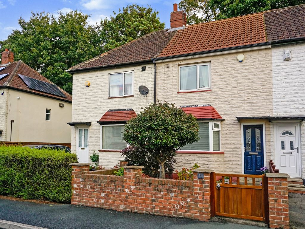 2 bed terraced house for sale in Birch Crescent, Halton, Leeds LS15