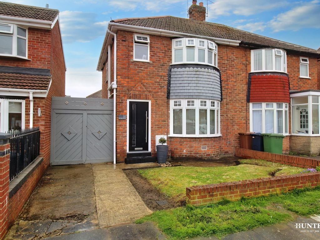 3 bed property for sale in Staveley Road, Seaburn Dene, Sunderland SR6