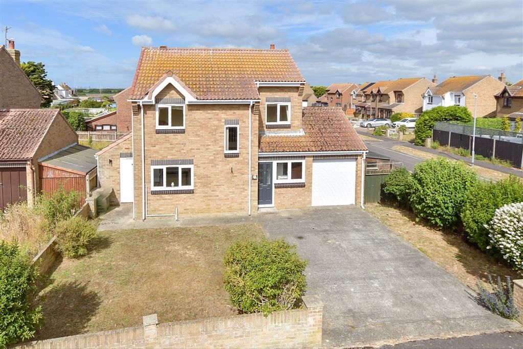 4 bed detached house for sale in Leonard Road, Greatstone, Kent TN28, £