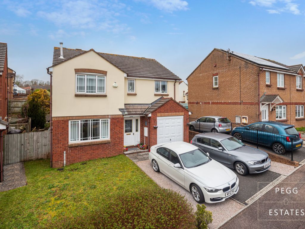 4 bed detached house for sale in Pitcairn Crescent, Torquay TQ2 Zoopla