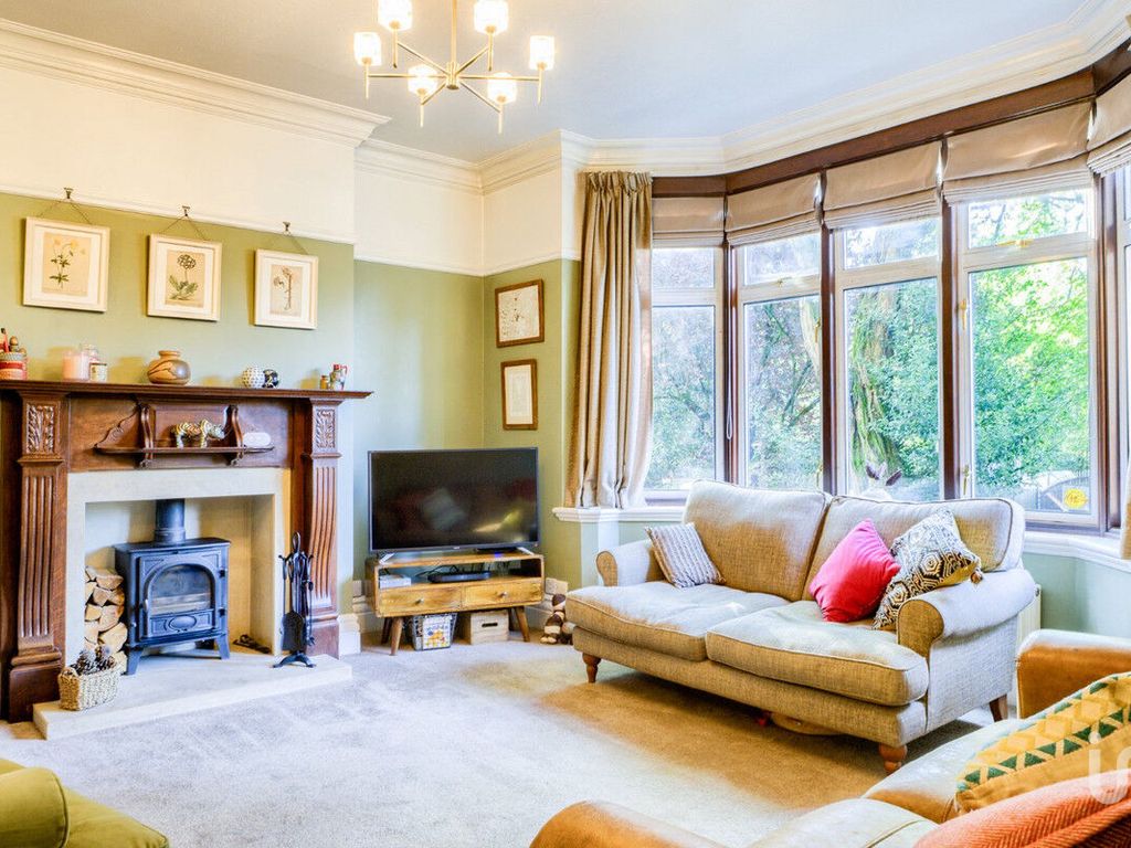 4 bed terraced house for sale in North Avenue, Coventry CV2, £375,000