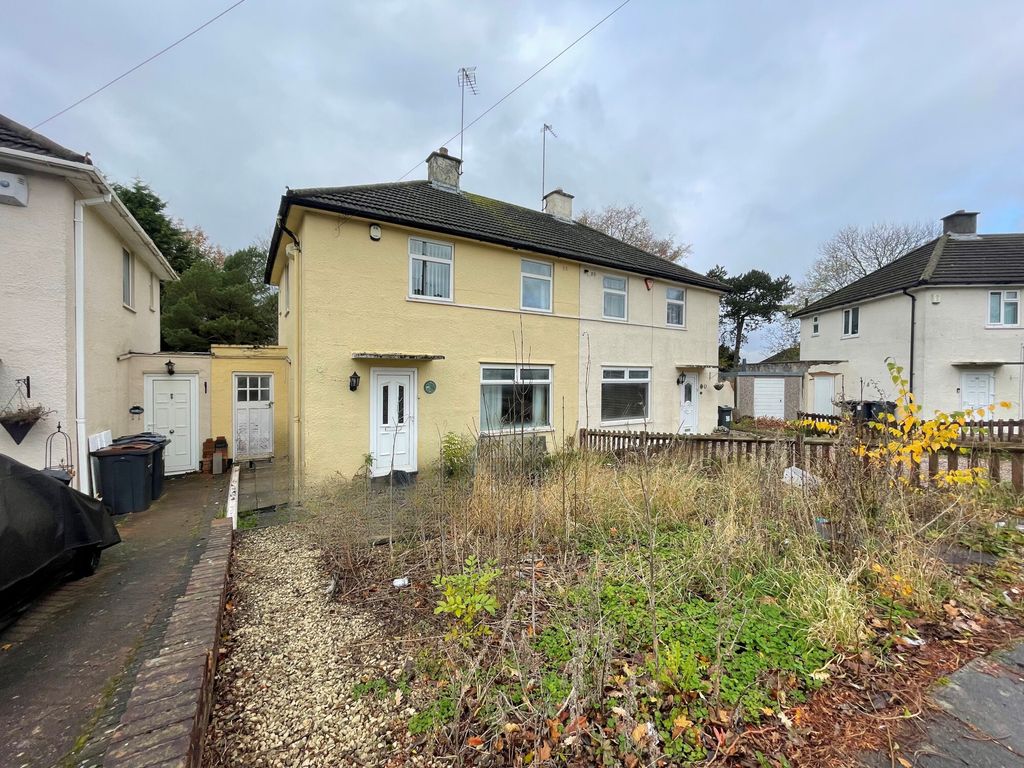 3 bed semidetached house for sale in Edgehill Road, Birmingham, West