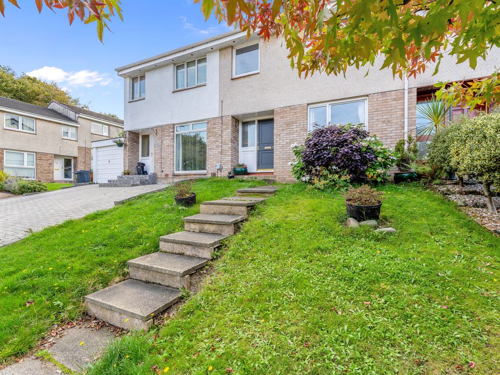 3 bed terraced house for sale in 12 Buckstone Neuk, Edinburgh EH10 Zoopla