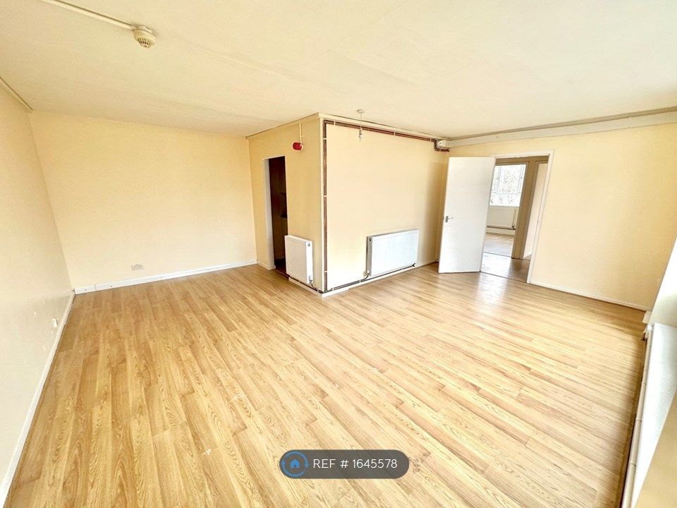 2 bed flat to rent in Potovens Lane, Outwood, Wakefield WF1 Zoopla