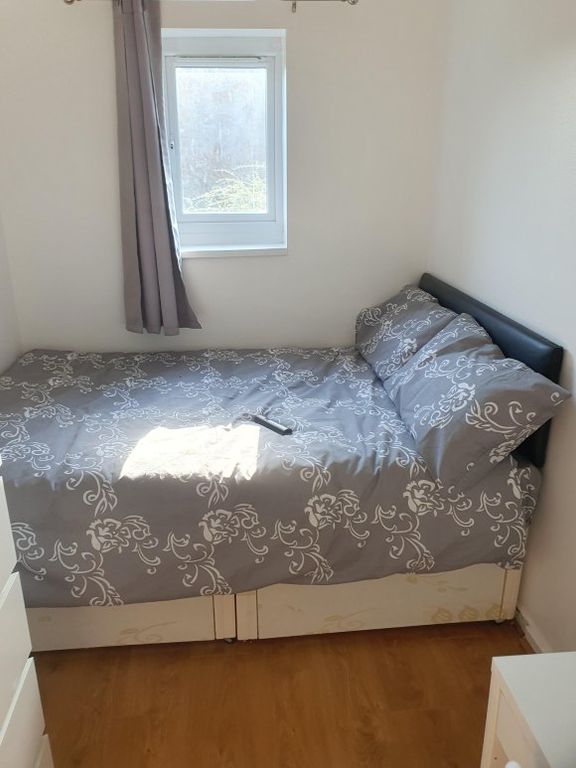 4 bed shared to rent in Brough Close, Birmingham, West