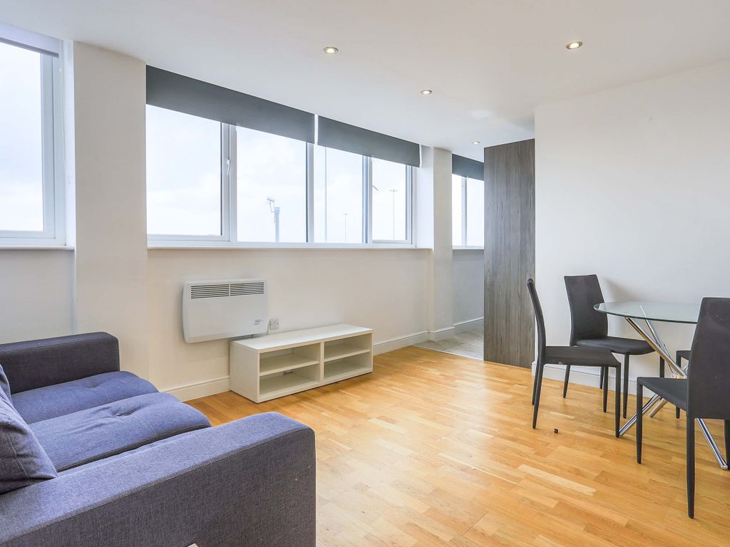 2 bed flat for sale in York Road, Leeds LS9 Zoopla